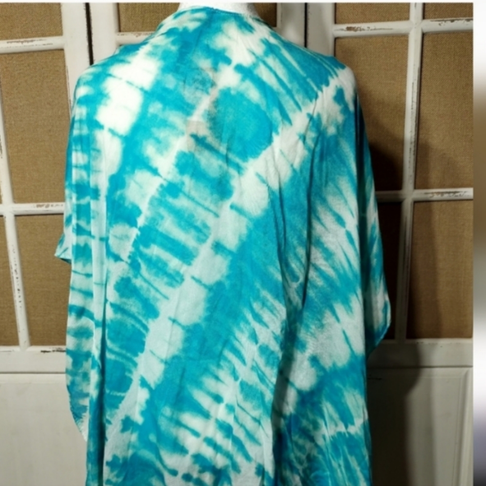 CHICO'S Blue & White Ruana - Picture 5 of 6